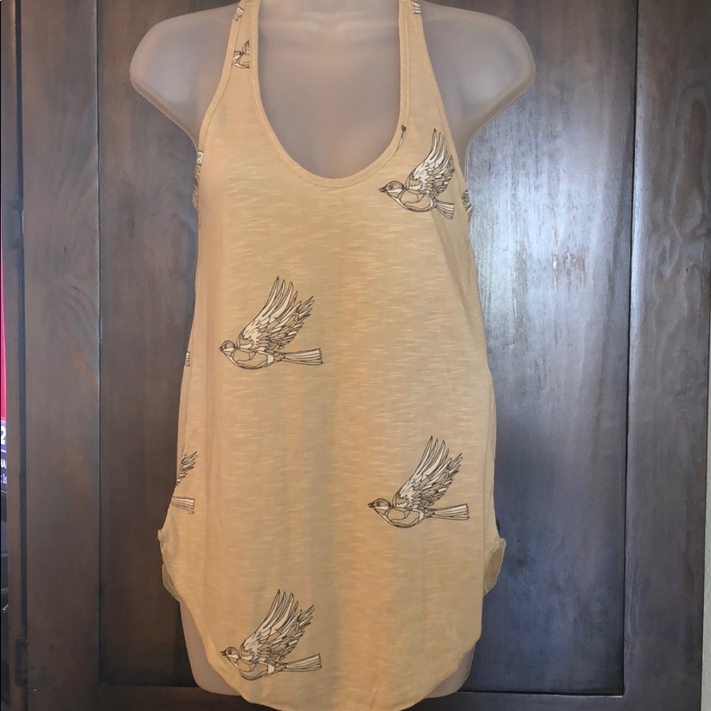 Cute scoop-neck tank top with birds